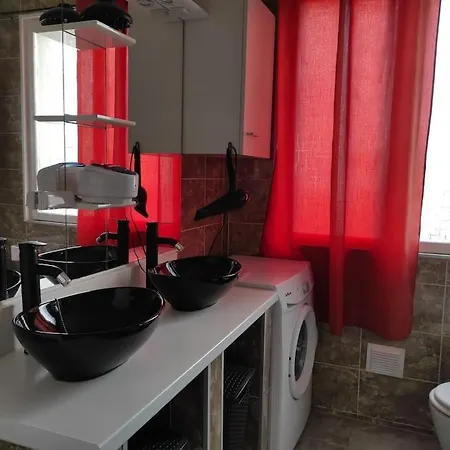 Logement Entier Agreable Et Accueillant Vaulx-en-Velin Exterior photo