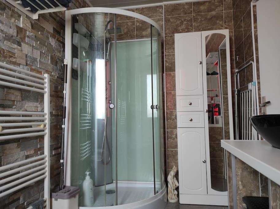 Entier Agreable Et Accueillant Holiday home *