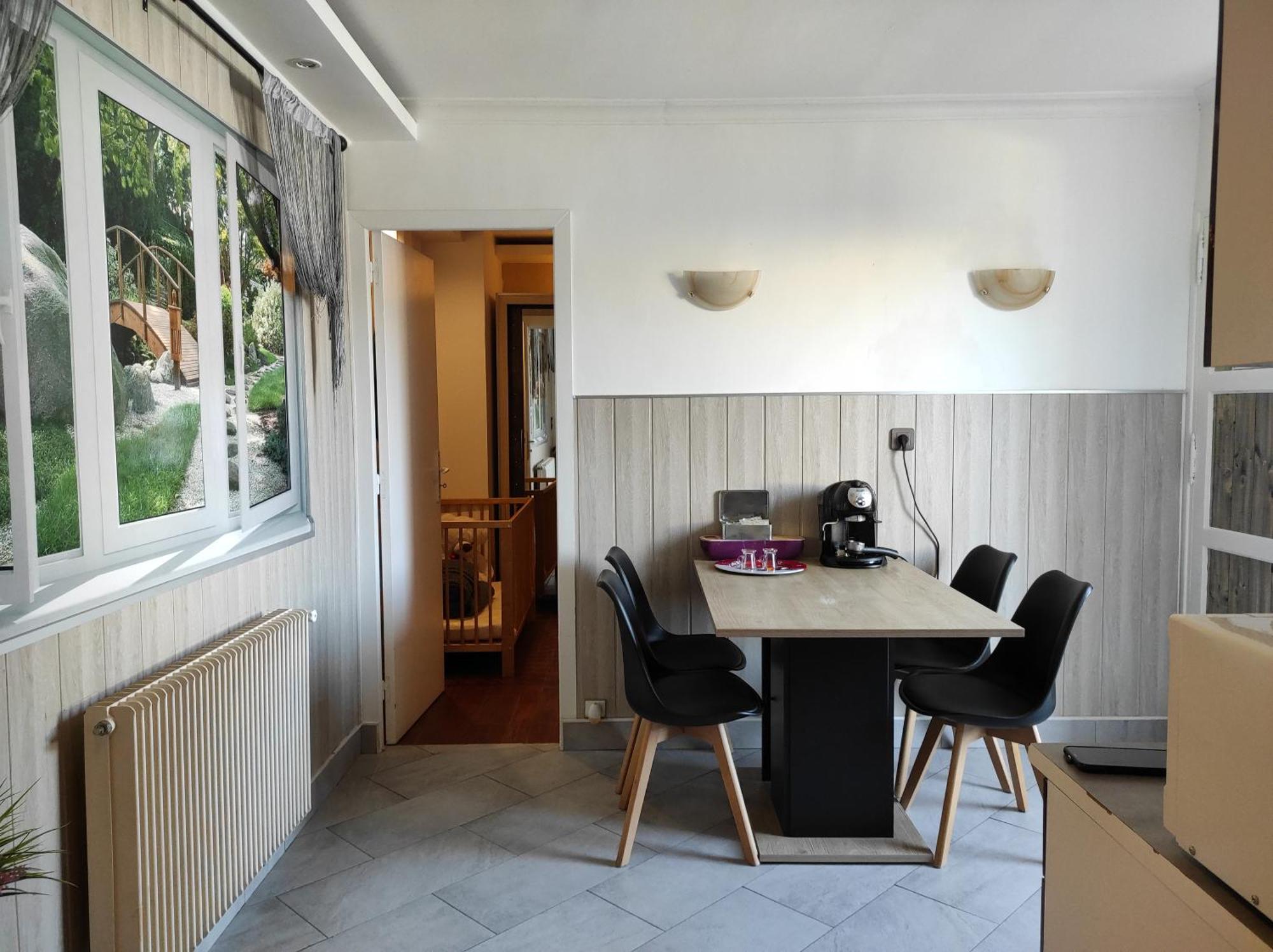Entier Agreable Et Accueillant Vaulx-en-Velin